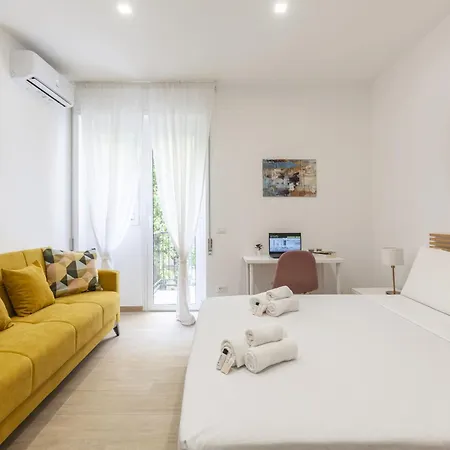 Hostly-Libia Light Lodge-10Min Metro To Colosseum Rome Exterior photo