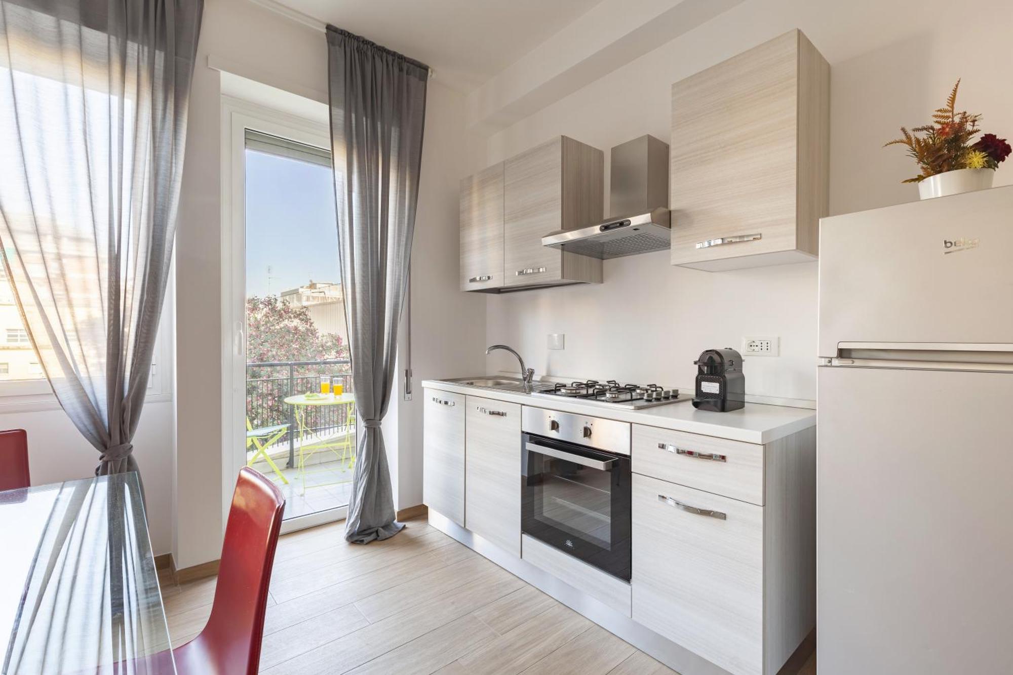 Hostly-libia Light Lodge-10min Metro To Colosseum Apartamento